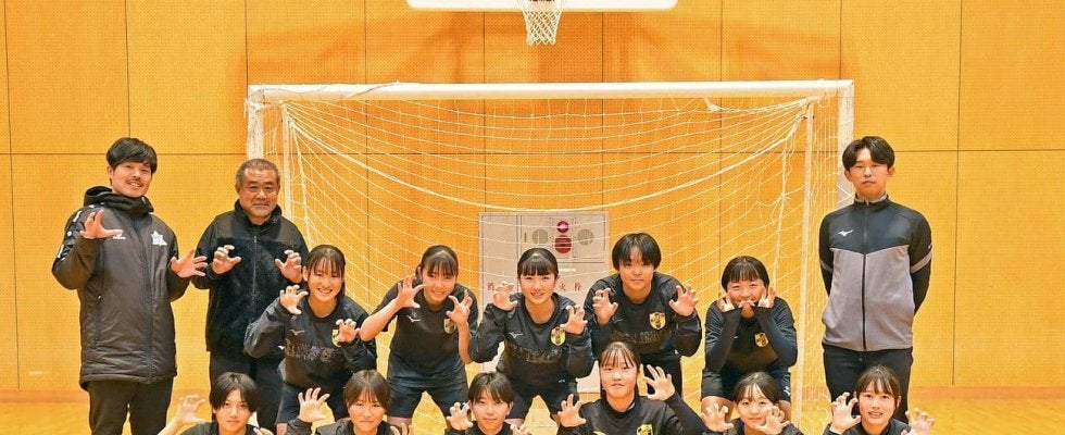 【フットサル】東海大静岡翔洋中が初全国目指す　フットサル未経験で「東海切符」の快挙