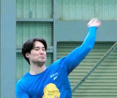 日本ハム・上原　今年の漢字は「変」中継ぎに配置転換で大活躍「変化の『変』。来シーズンもさらに変われるように」