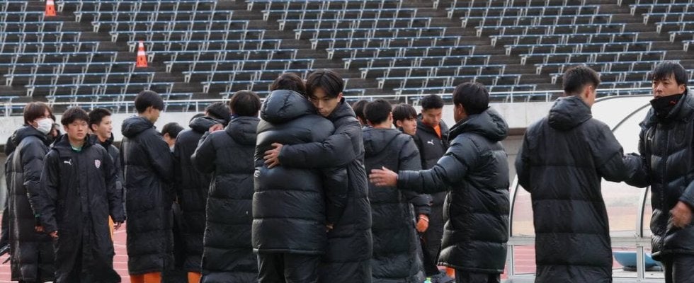 清水ユースが愛媛Ｕ-１８にＰＫ戦で黒星　今季で退任の沢登監督はラストゲームに…高円宮杯Ｕ-１８プレミアリーグプレーオフ