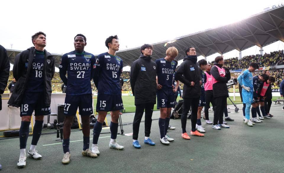 Ｊ１昇格逃した徳島　涙の負傷交代・渡大生は松葉づえ姿で登場　会社・クラブに私見「もっと本気にならないといけない」