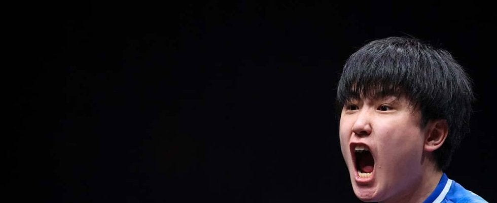 「ハリモトが“4度目の正直”」張本智和、悲願の初Vを大会公式が祝福　中国メディアも快挙を報道「五輪銀メダリストを撃破」【WTTファイナルズ香港】