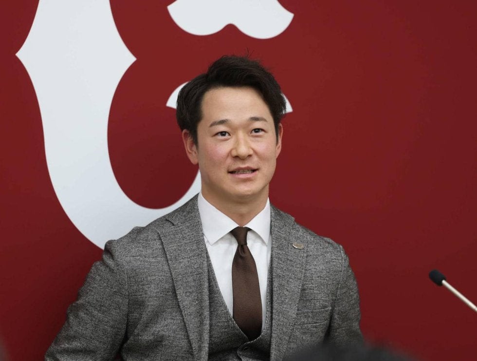 【巨人】1・5億円更改の中川皓太「チームのために頑張りたい」自身初の日本一へフル回転誓った