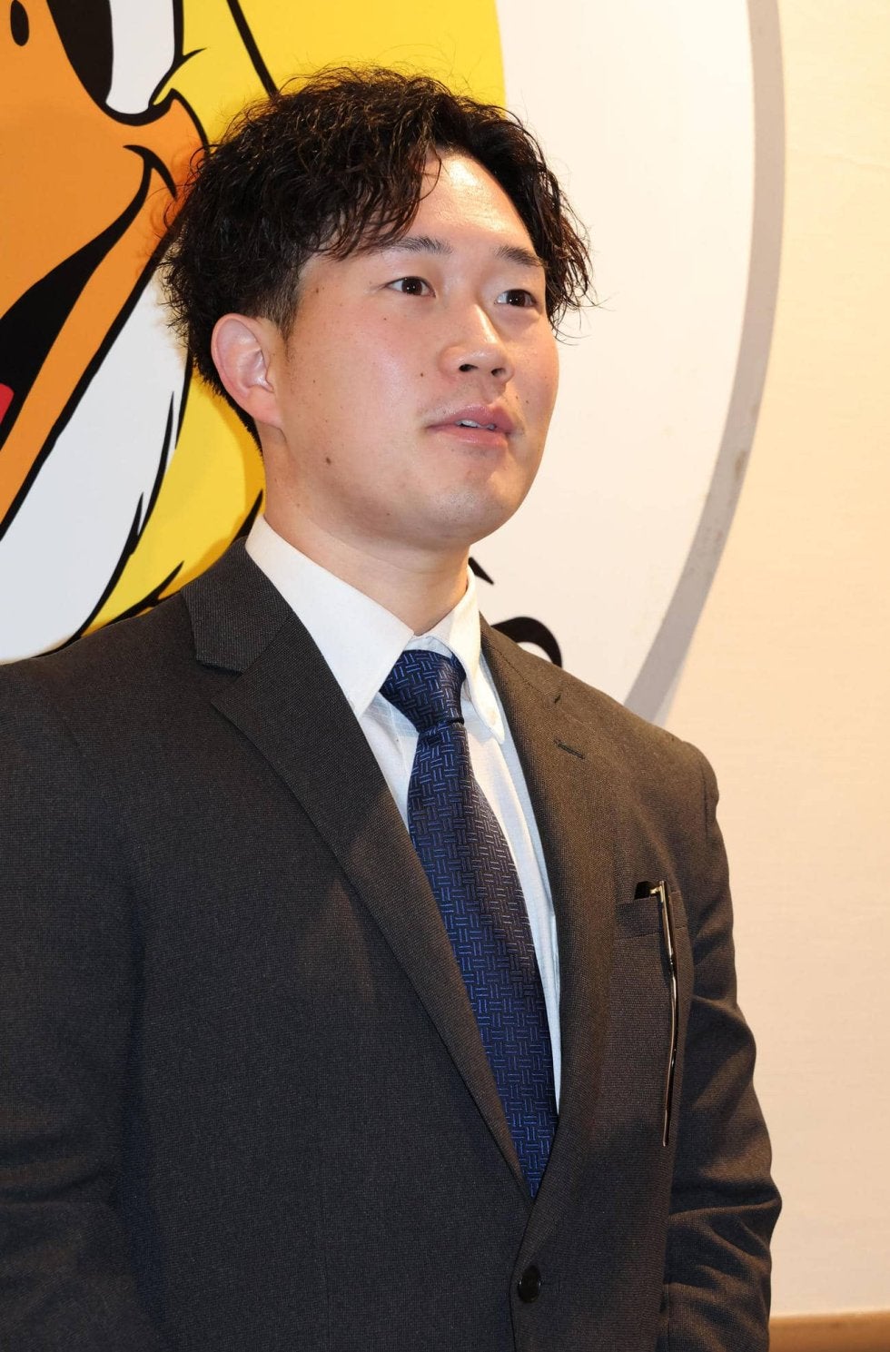 【ソフトバンク】安徳駿が20万円減の980万円「１軍で最低３勝は挙げたい」２年目の飛躍誓う