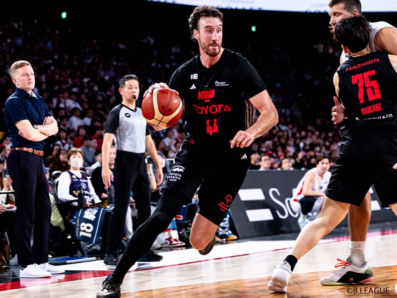 アルバルク東京、新戦力のフランク・カミンスキーが負傷離脱…フィーラーを期限付移籍で獲得