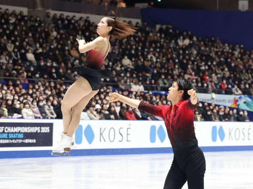 りくりゅう、世界歴代最高点で首位発進