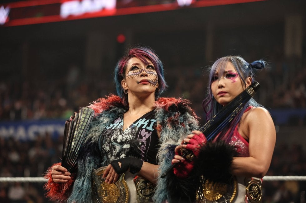 「合成かと思ったw」世界で活躍する日本人女子レスラー、“意外と珍しい”貴重な3ショットにファン歓喜