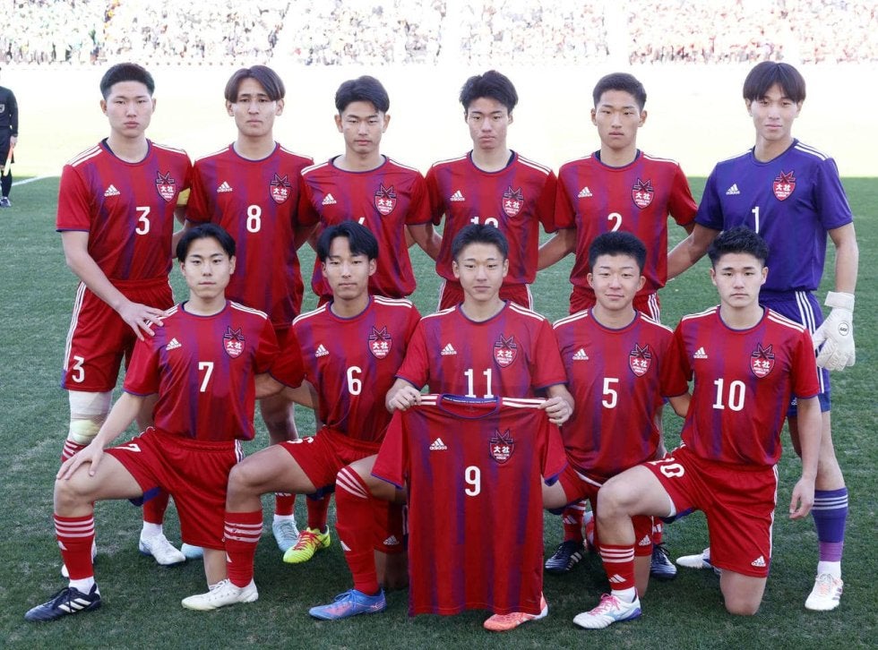 【高校サッカー】大社が０－５大敗で姿消す　帝京長岡に敗れる