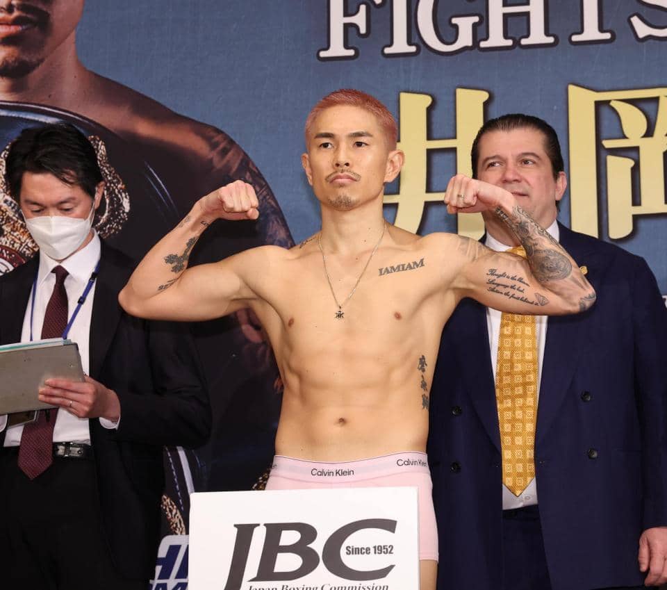 井岡一翔が前日計量一発パス「いいコンディションをつくれた」ＷＢＡ世界バンタム級挑戦者決定戦 | その他競技 | スポーツブル (スポブル)