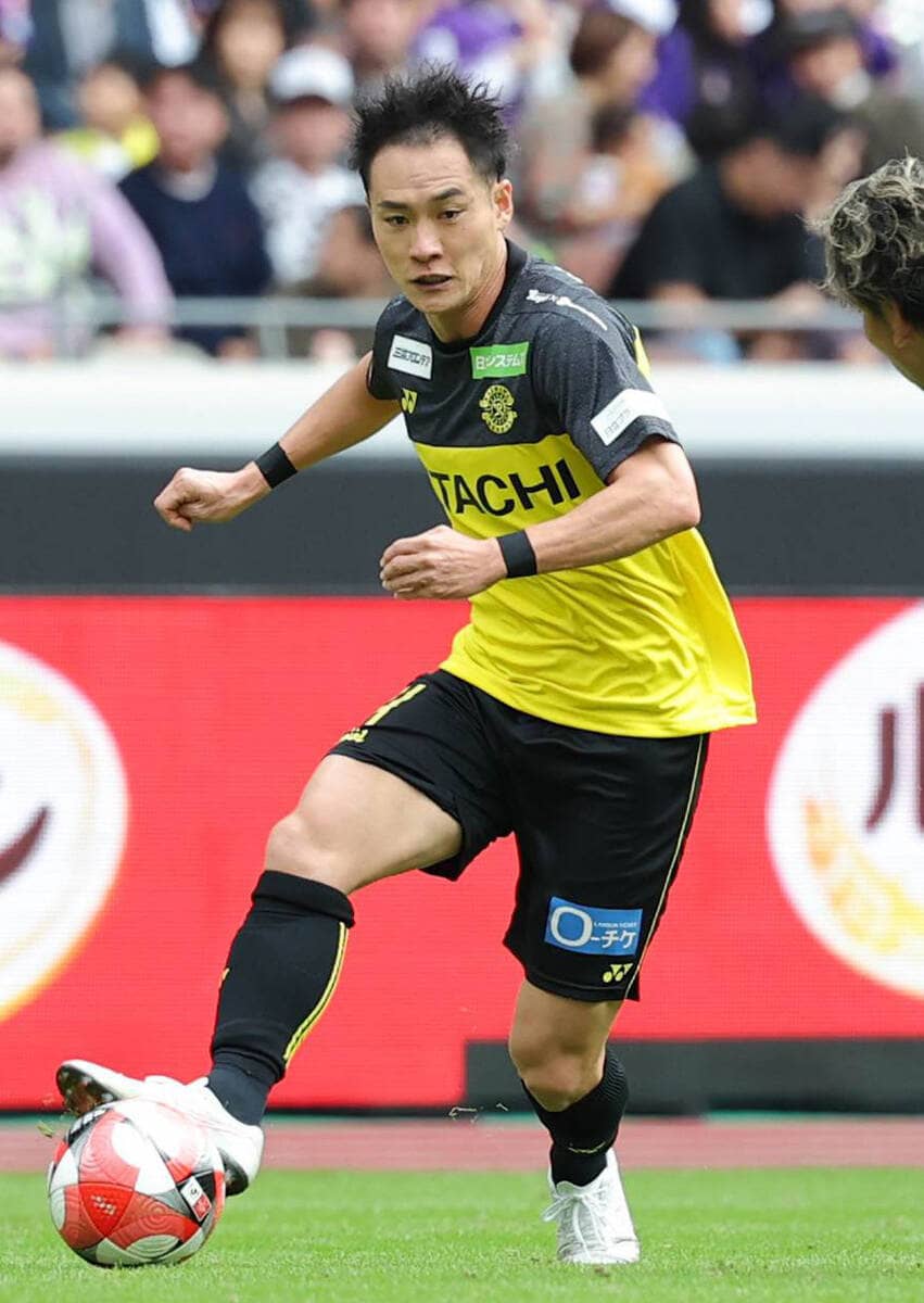 名古屋　柏のMF小屋松知哉を獲得「強く魅力的な名古屋グランパスにするため」