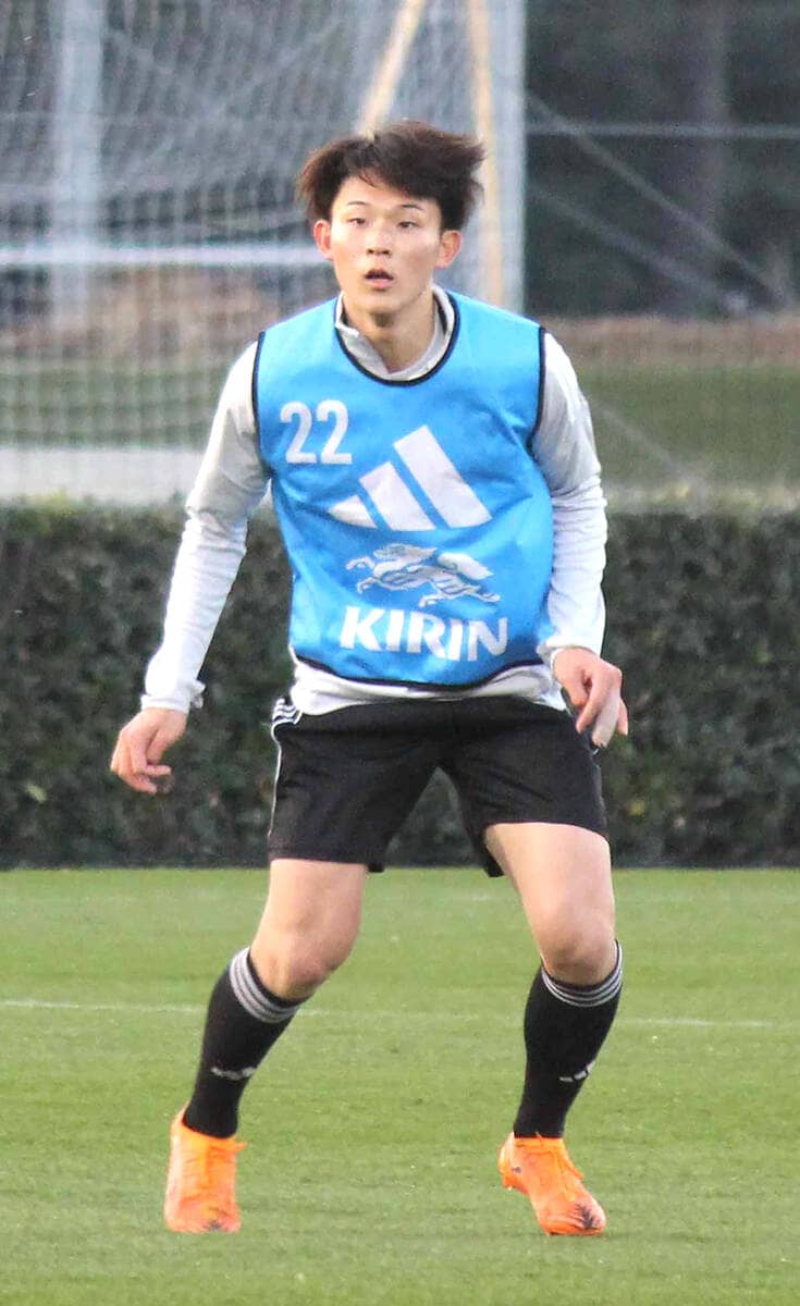 58歳カズとの40歳差共演　U-23日本代表DF土屋櫂大「本当に楽しみ」来季J3福島でチームメイトに