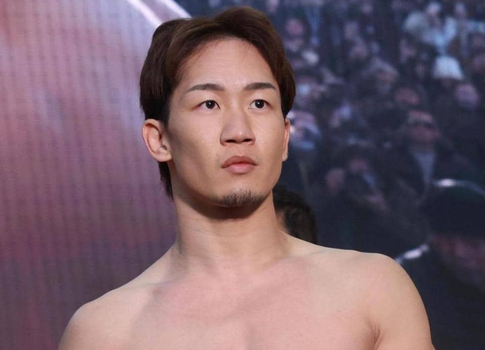 朝倉未来が失神１回ＴＫＯ負け　最強王者シェイドゥラエフに惨敗　動けず担架で救急搬送　“路上の伝説”無念、３度目挑戦も王座獲得ならず