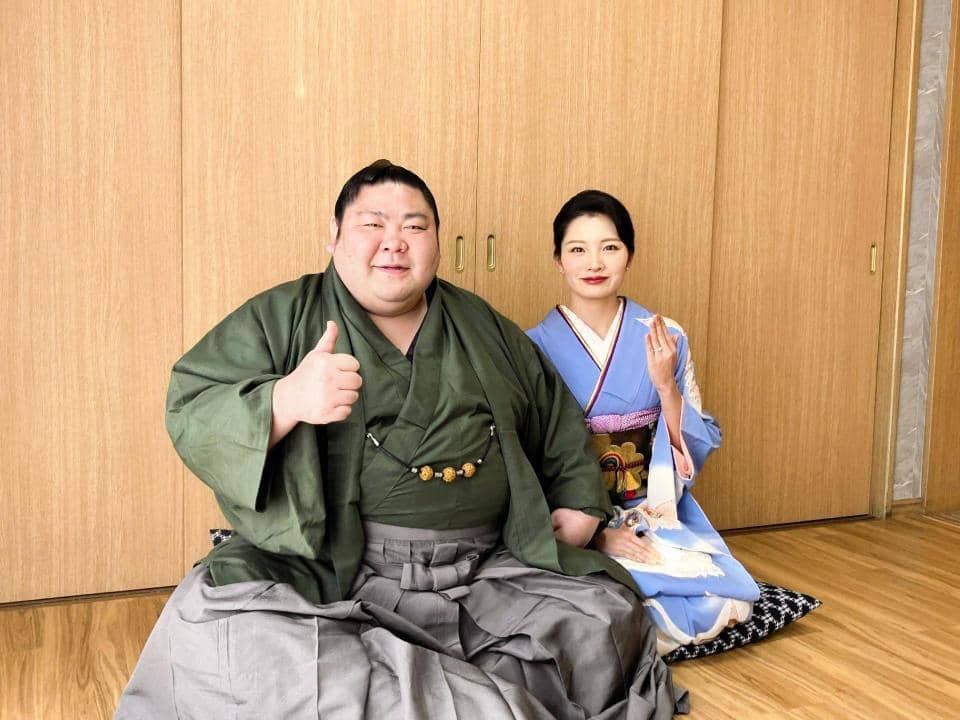 大相撲の剣翔が結婚へ　お相手は現役の客室乗務員、祐華さん　サプライズプロポーズ成功！「一緒にいて楽。気取らなくていい」