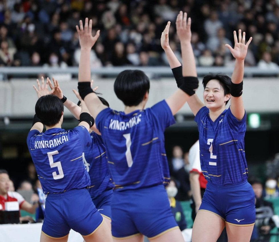 金蘭会が7年ぶりの決勝進出 高校バレー