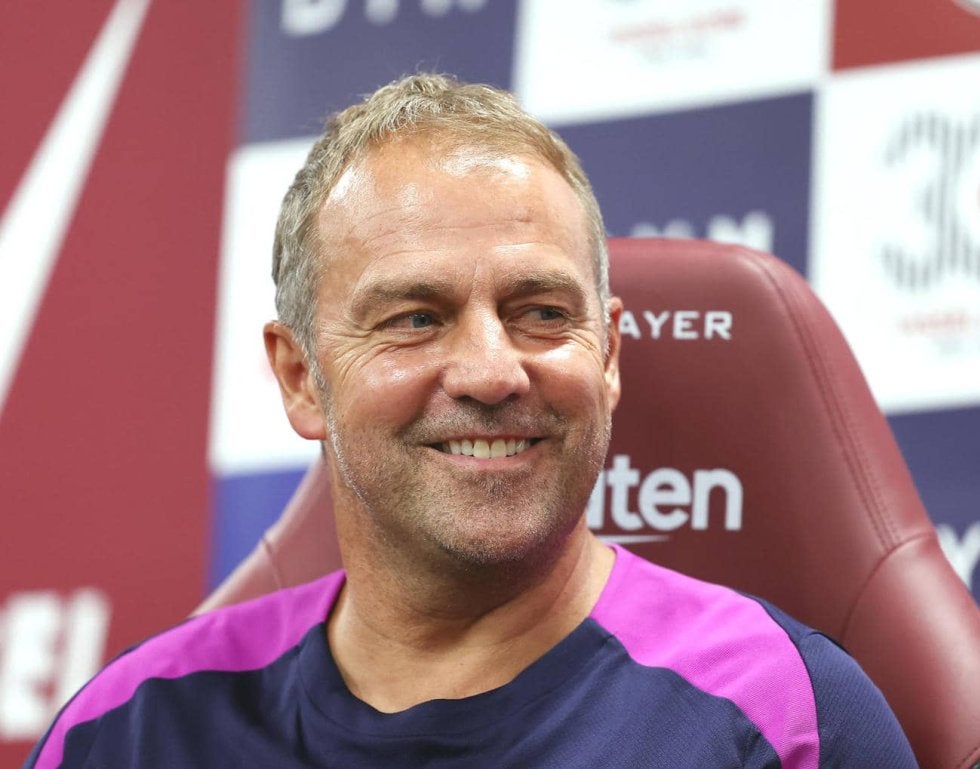 「エムバペは世界最高のFW」バルサ・フリック監督がクラシコで復帰予定レアルのエースを警戒