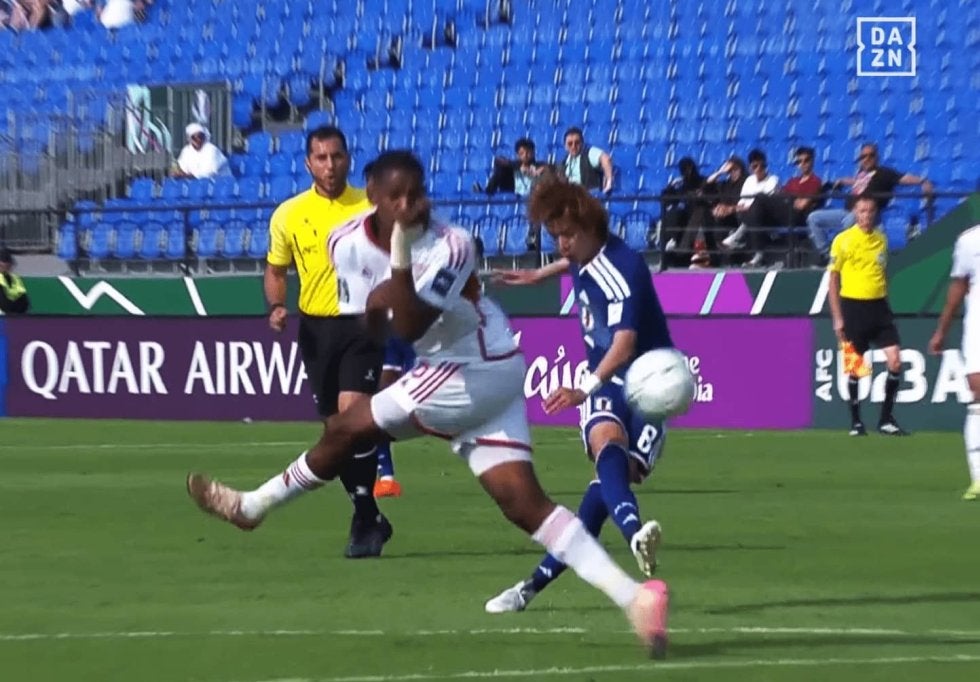 「ギュイーンて伸びてる」日本代表MFが衝撃ゴール！「横綱だ」「世界に見つかってもうた」大関友翔の“急加速シュート”にSNS騒然【U23アジアカップ】