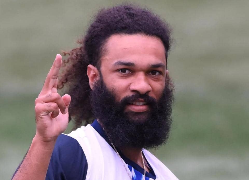 ロッテ　カスティーヨ「１１」、ジャクソン「４２」、ロング「７３」新外国人選手背番号決定