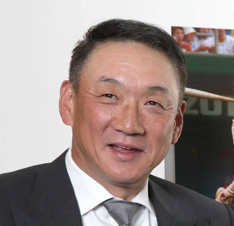 阪神　金本知憲氏の右腕が「太さ半端ない」隣には秀太コーチ　０３＆０５Ｖメンバーが最高の笑み「ほっこり」「元気をもらえました」片岡氏が公開