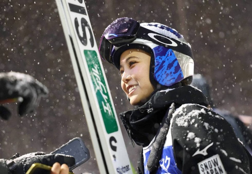 ジャンプＷ杯 五輪代表・高梨は9位に