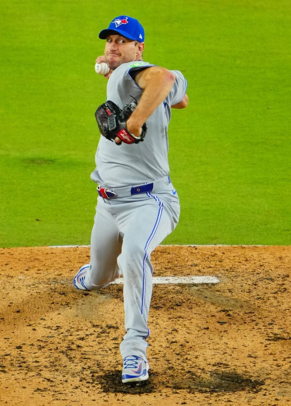 221勝右腕 開幕後もオファーを待つ考え