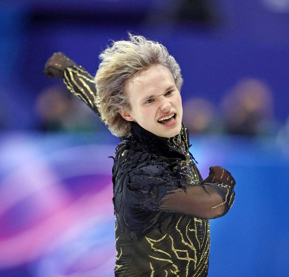 フィギュア金マリニン 前夜に出場決断