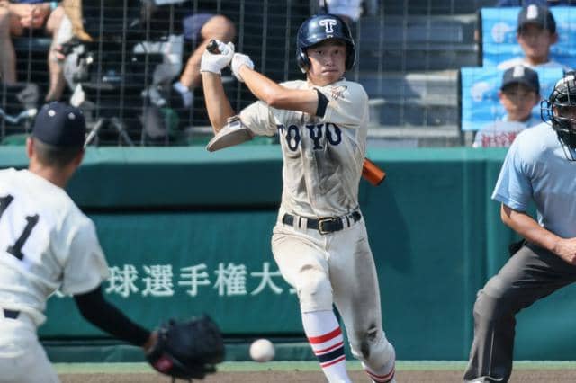 兵庫県高野連から優秀選手に東洋大姫路・渡辺拓、報徳・山岡ら18人