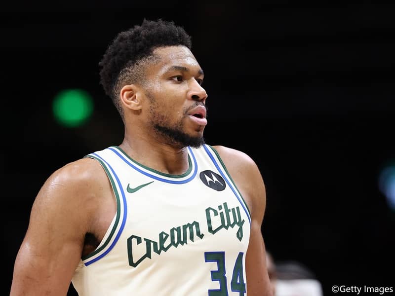 トレードの噂が堪えなかったヤニス「今日をもって、僕はバックスへ