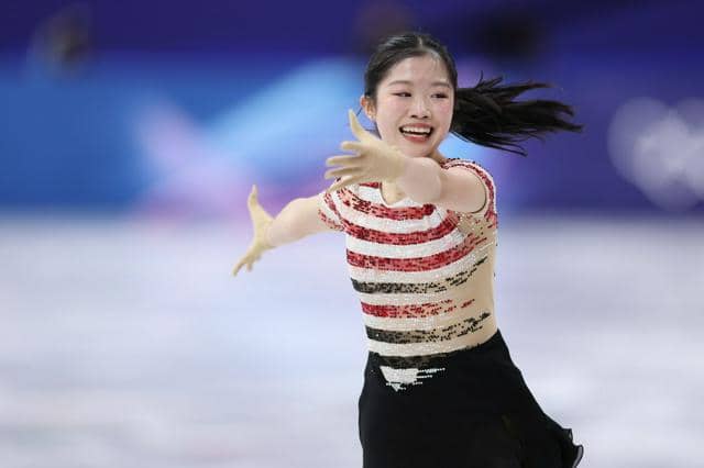 中井亜美、助けてくれた坂本花織を上回る首位　17歳の勢い加速