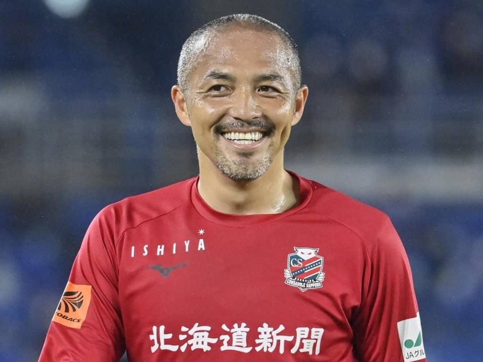 オランダ代表より上手い｣天才・小野伸二と愛弟子が再会、得点王・上田