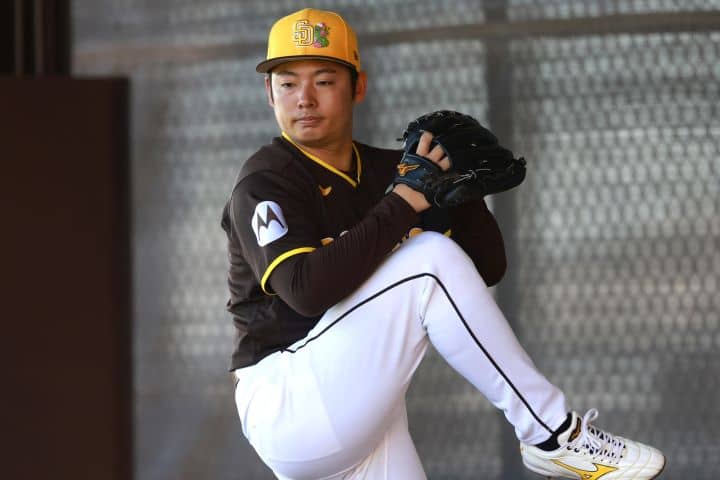 レア！ ミズノ製 侍ジャパン 松井裕樹 トレーニングシャツ アンダーシャツ 侍ジャパン辞退の松井裕樹、負傷は回復傾向 パドレスコーチは週後半で