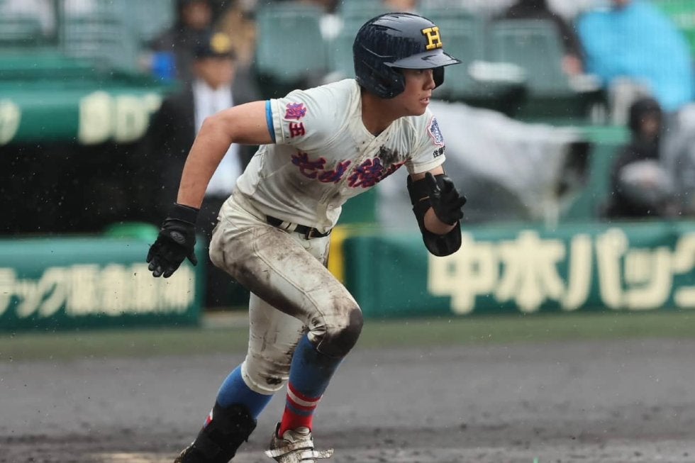 花咲徳栄が17得点快勝で23年ぶりの8強！岩井が4安打、黒川は7回1安打無