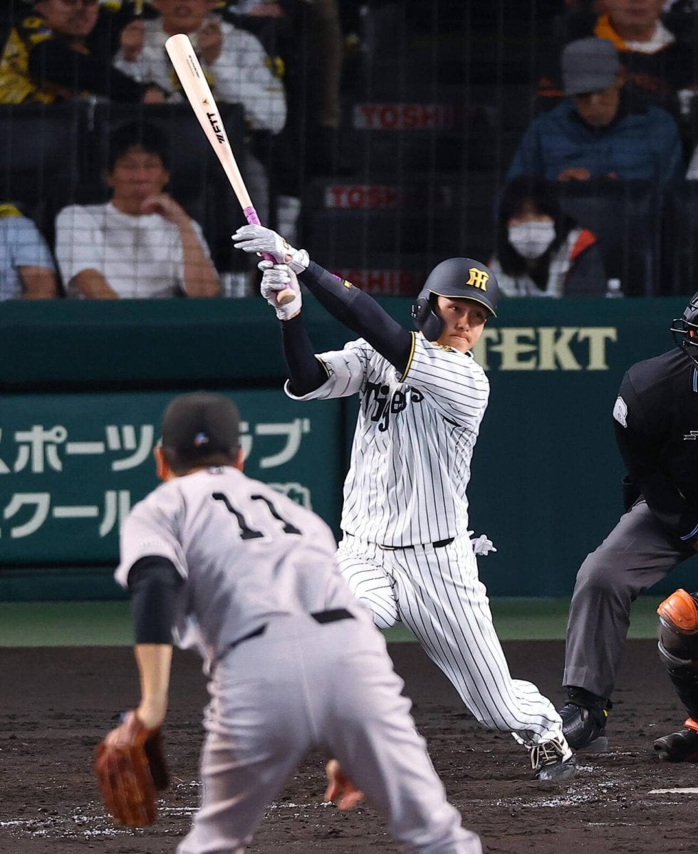 阪神】小幡竜平「久しぶりでしたけど」4月初スタメンで1安打＆初得点