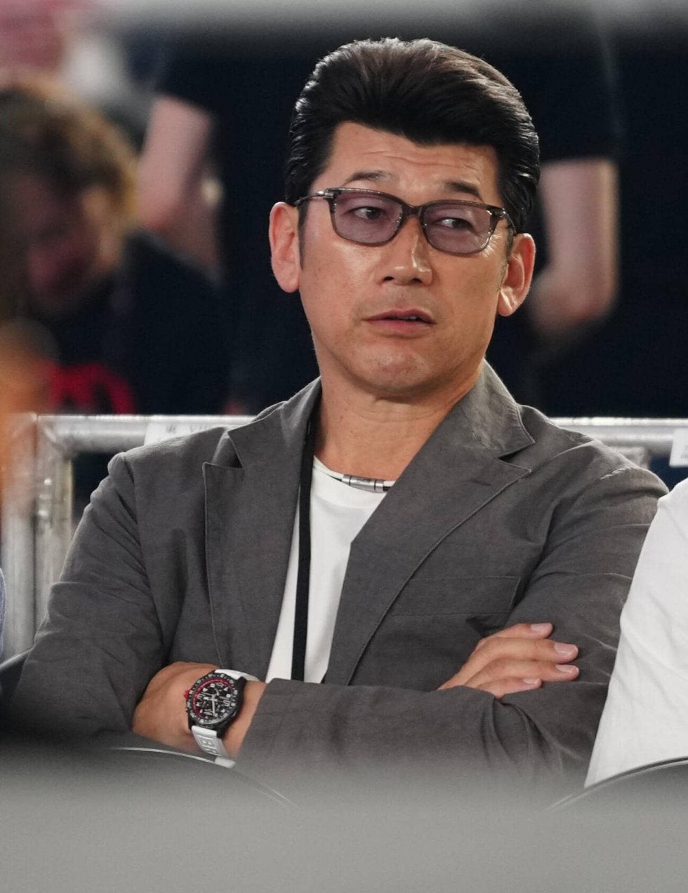 菅田将暉＆仲野太賀が横並びで観戦…堺正章、三浦大輔らも 井上尚弥vs中谷潤人に著名人集結