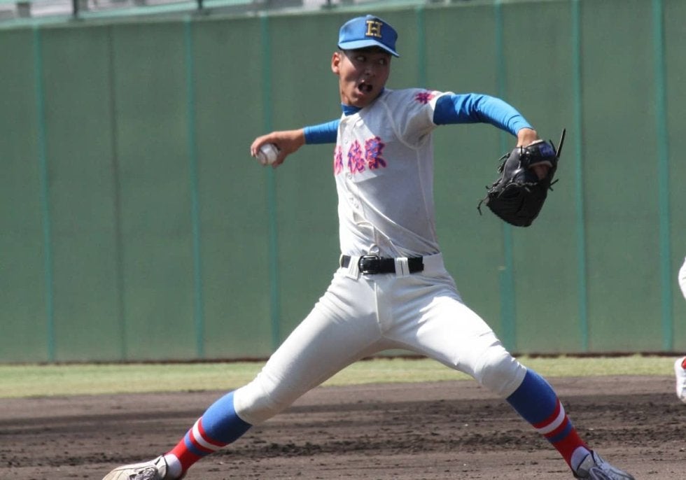 花咲徳栄が145キロ右腕の好投で準決勝進出！名将が意識する2つのテーマ