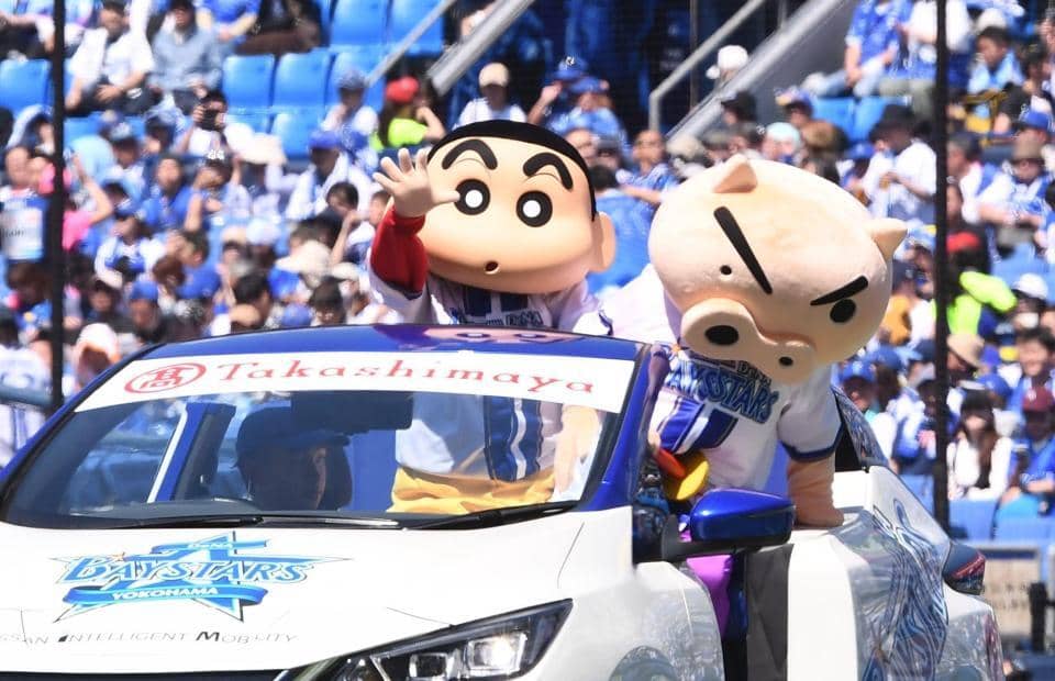 5月の嵐、野球場があふれる楽しさ！