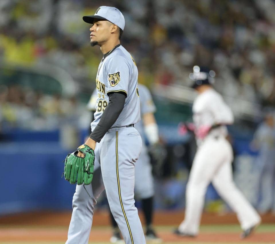 赤羽 由紘 - 東京ヤクルトスワローズ（内野手） - プロ野球 セ・パ12
