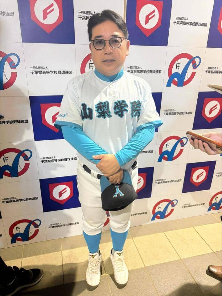 武田翔太が宮崎キャンプに凱旋 新ユニフォームで再起 | 野球
