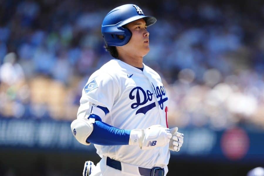 大谷翔平が突如の代打→直後に生まれた光景 ファン思わず笑顔「珍しい