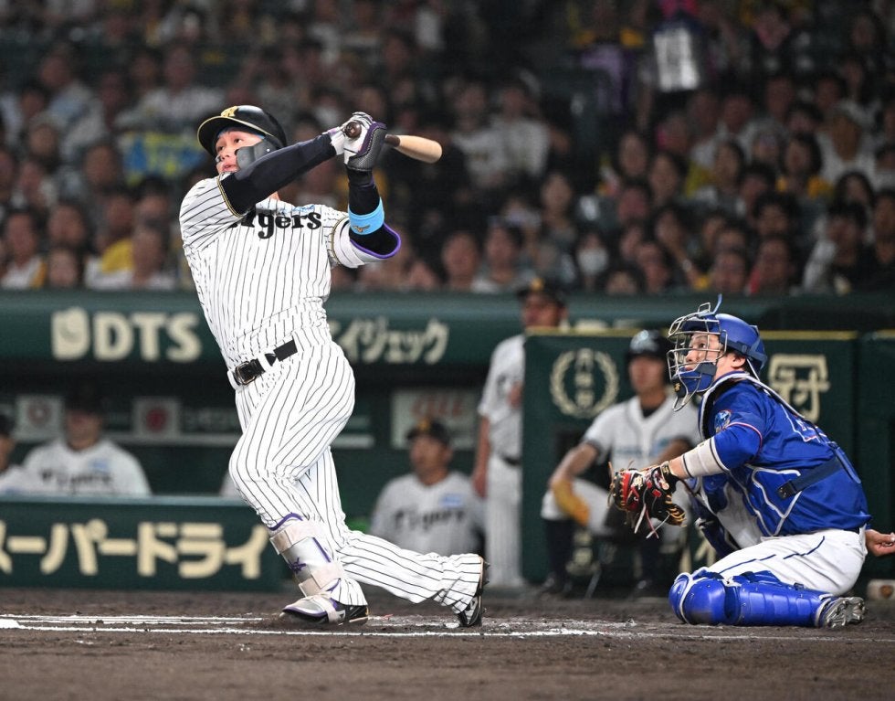 阪神】ヤクルトと並び首位浮上で中日に甲子園5連勝！森下翔太が延長10 