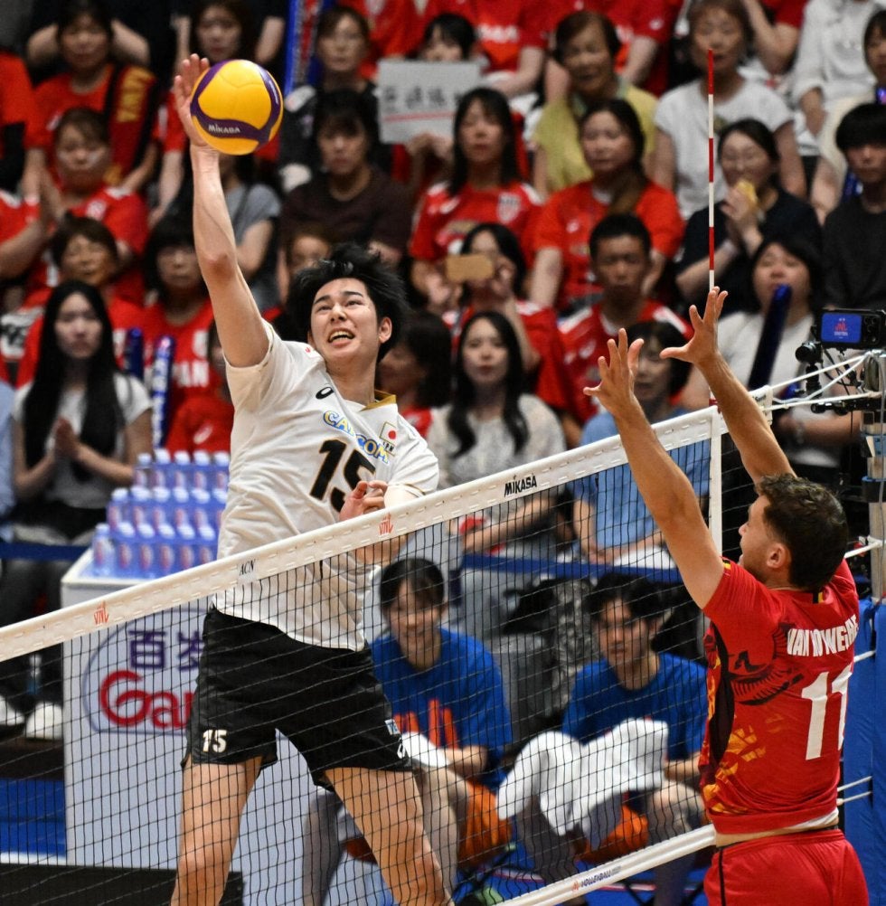 バレー】若き大砲！22歳の甲斐優斗「狙っていたサーブ打てた」11連勝
