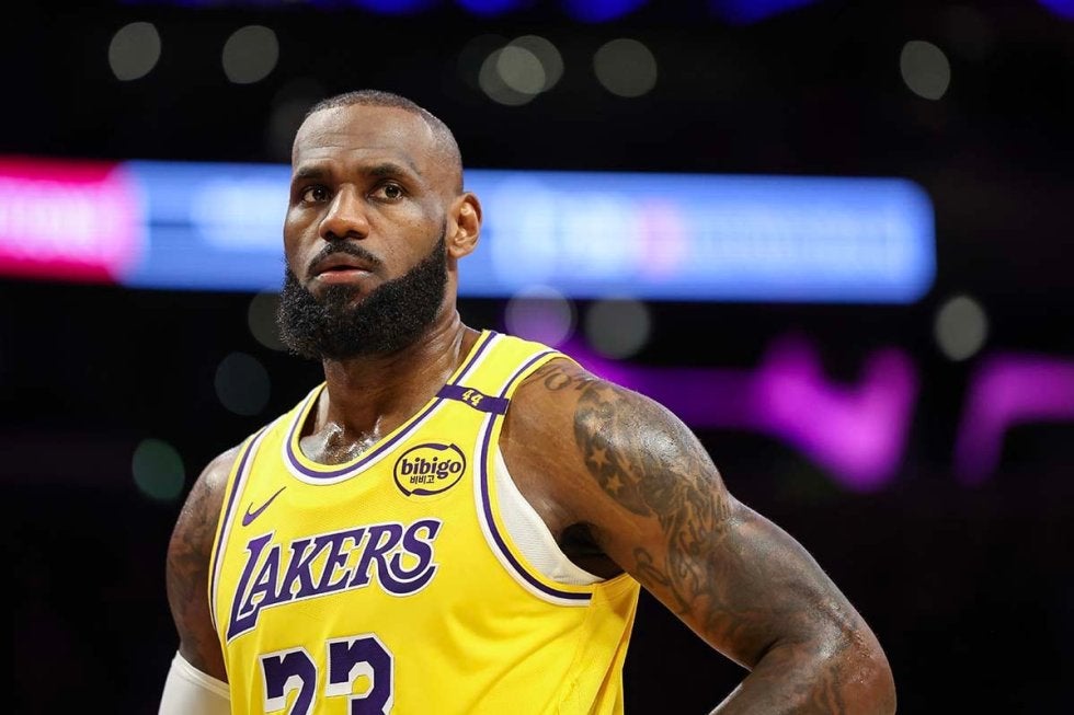NBA】なぜレブロン・ジェームズは新天地に76ersを選んだのか 決断の