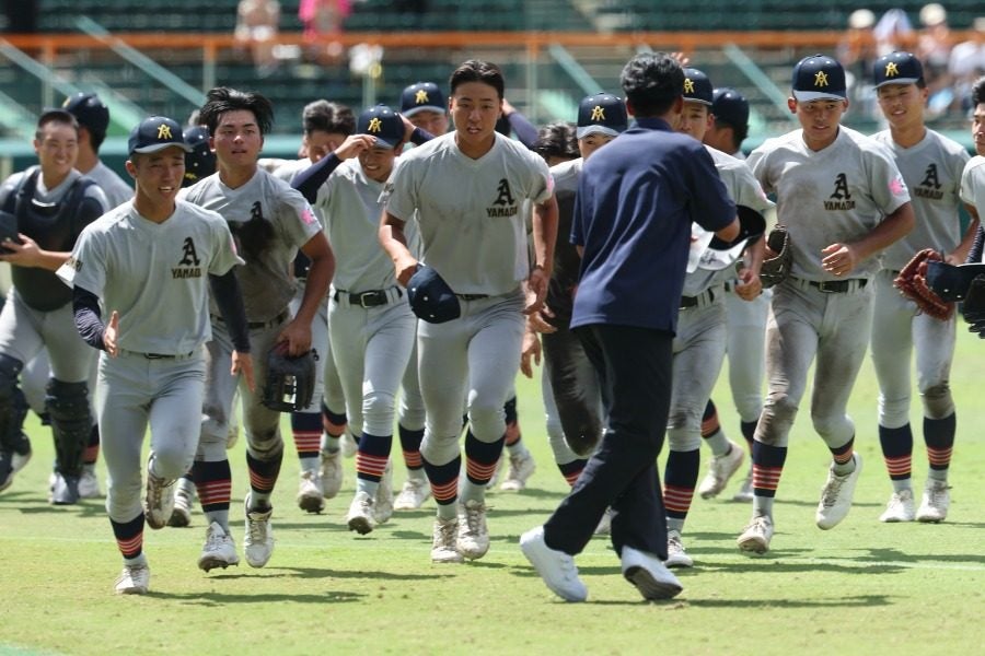 甲子園で話題のユニ、現場のリアルな声「格好良さよりも…」 夏限定の