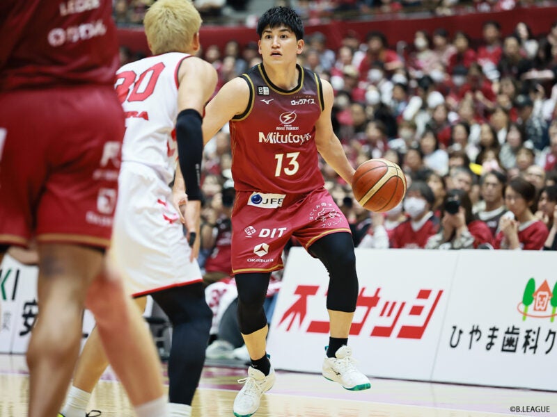 ※匿名配送【川崎ブレイブサンダース】バスケ　ユニフォーム　L 津山尚大　13 川崎ブレイブサンダースの津山尚大、リーグ通算700本3P成功「満足する