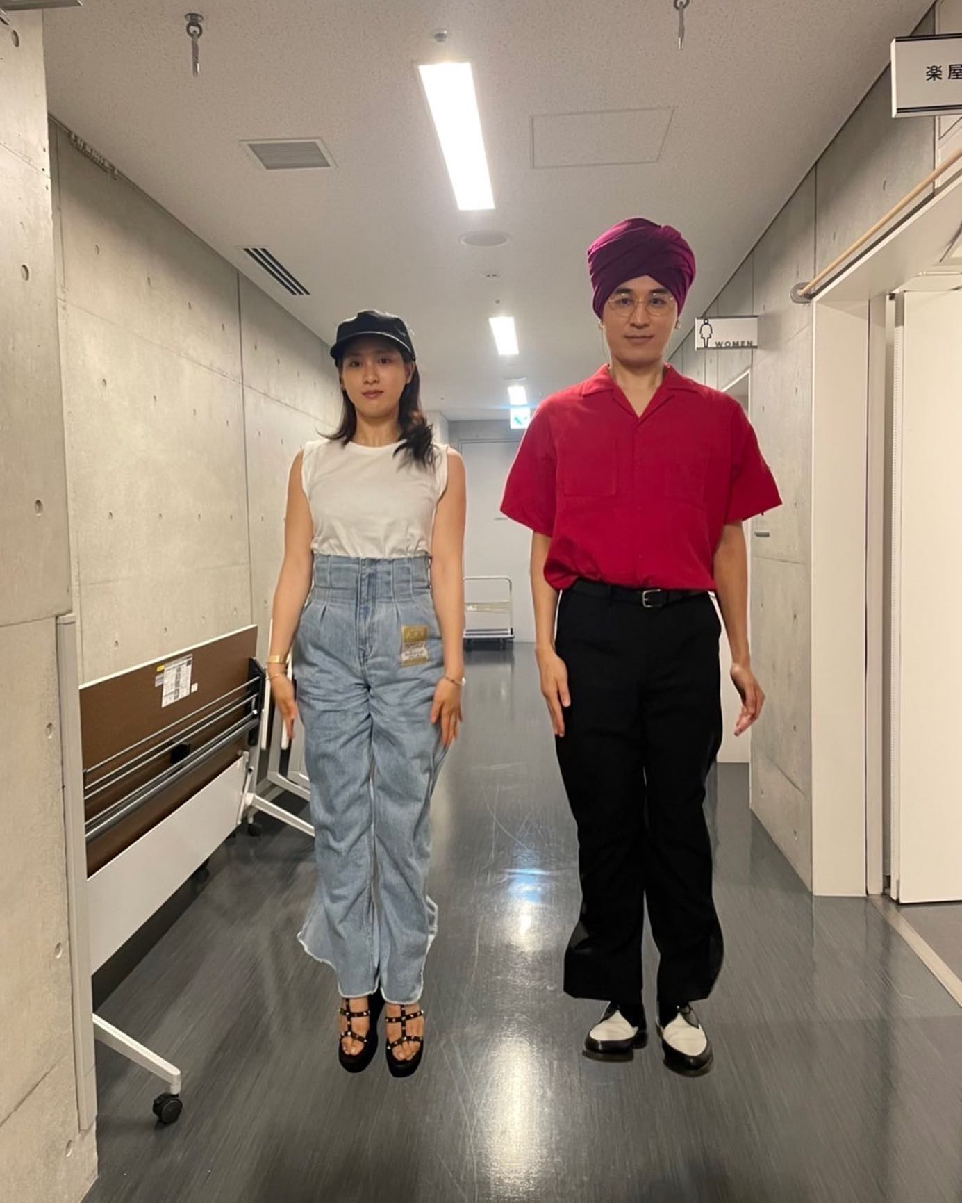 土屋太鳳さんの空中浮遊ショットが話題📸「重量に逆らってますなぁ🌏」