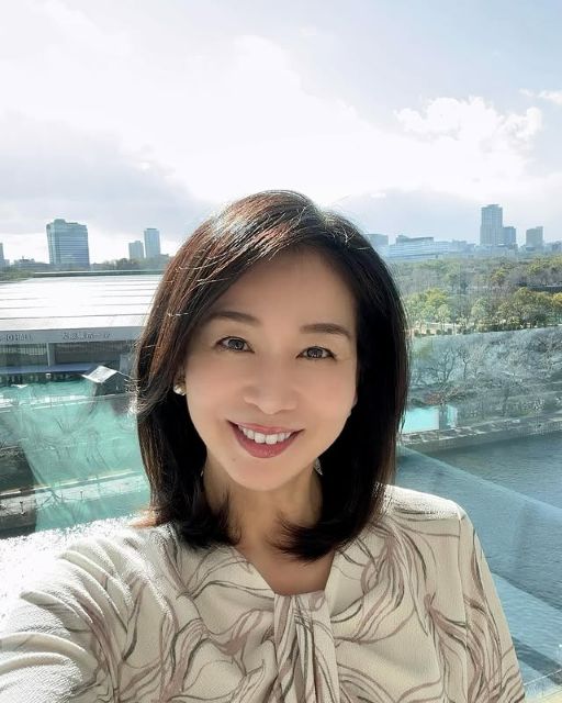 ミヤネ屋コメンテーターの伊藤聡子、美しすぎるスマ …