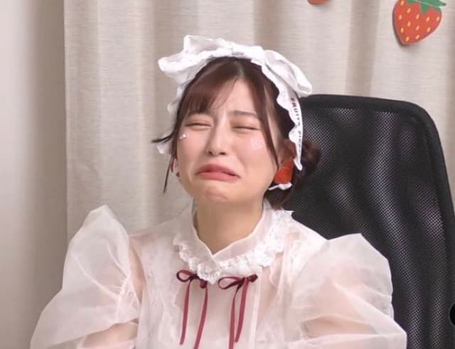 FRUITS ZIPPER 月足天音が〇〇になっちゃう情けないショットを投稿！ファン「本人がやるのかわいすぎる笑」