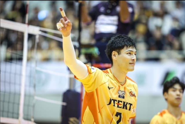 髙橋健太郎が移籍先で活躍！SVリーグ開幕を報告