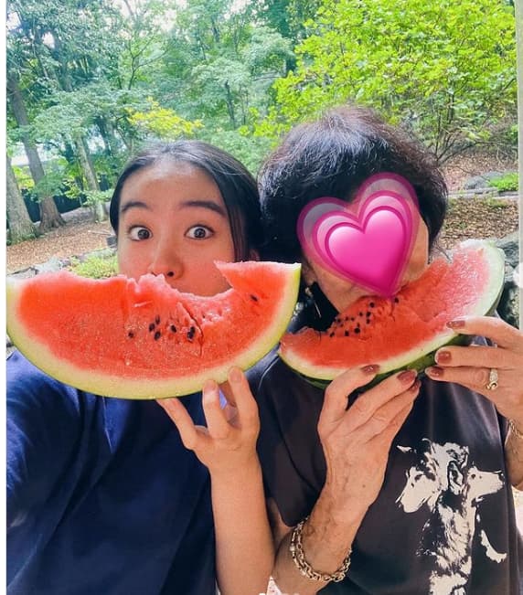 Kokiのスイカをかじる姿が可愛すぎると話題に