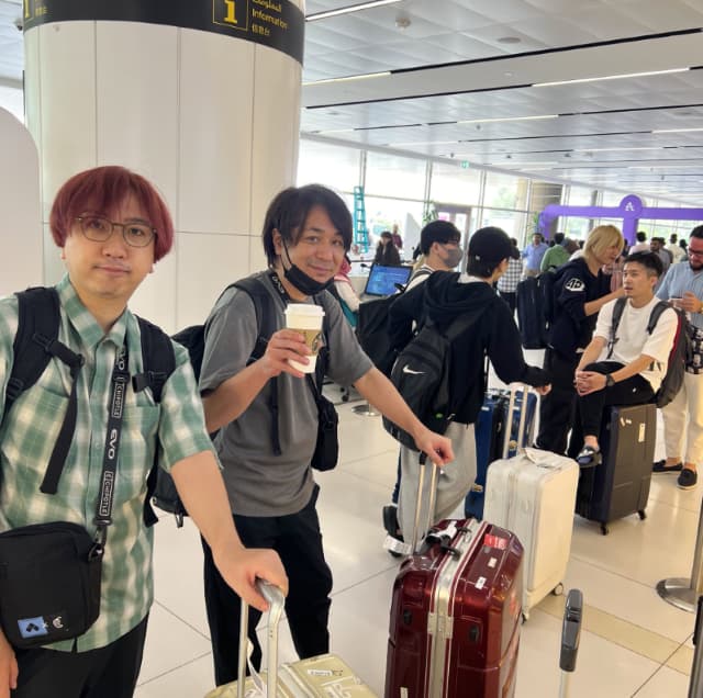 「これからairbに向かいます！」プロゲーマー・もけがサウジアラビアに到着！EWCに向けて現地の滞在場所へ移動