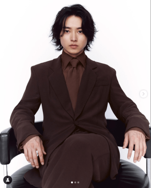 「非現実すぎる美しさ」山﨑賢人のメンズノンノ掲載ショットにファン悶絶！