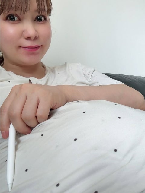 中川翔子、妊娠中の“異常に食べたい欲”を告白。「ケンタッキー泣きそうにおいしかった」と双子の胎動も実感